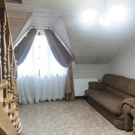 Hotel &