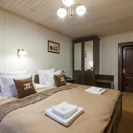 & Hotel 4*