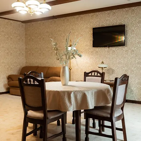 & Hotel 4*